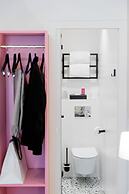 Trendy Canette Hotel