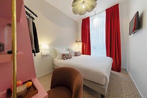 Trendy Canette Hotel