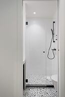 Trendy Canette Hotel