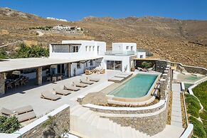 Mykonos Panormos Villas