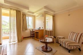 Longview Suites