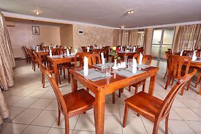 Longview Suites