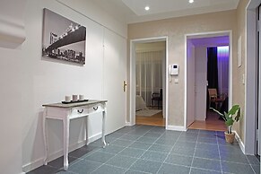 The Queen Luxury Apartments - Villa Giada