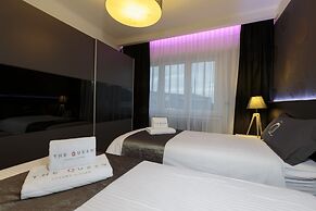 The Queen Luxury Apartments - Villa Giada