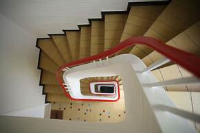 The Queen Luxury Apartments - Villa Giada