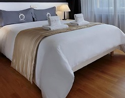 The Queen Luxury Apartments - Villa Giada