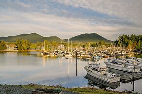 Canadian Princess Lodge & Marina