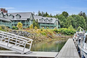 Canadian Princess Lodge & Marina