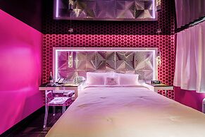 Olux Hotel Motel & Suites