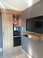 Olux Hotel Motel & Suites