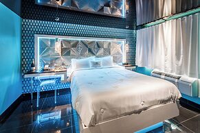 Olux Hotel Motel & Suites