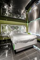 Olux Hotel Motel & Suites