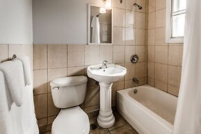 Olux Hotel Motel & Suites