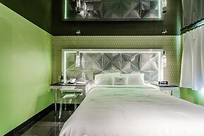 Olux Hotel Motel & Suites