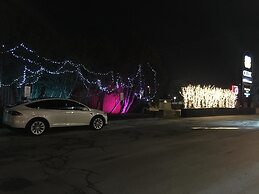 Olux Hotel Motel & Suites