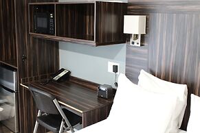 Olux Hotel Motel & Suites