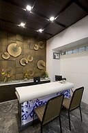 Hotel Planet Residency