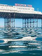 Amsterdam Hotel and A Bar