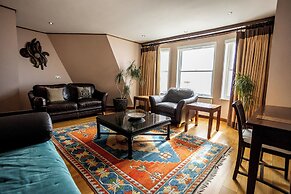 Amsterdam Hotel and A Bar