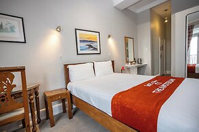 Amsterdam Hotel and A Bar