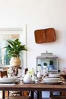 Guesthouse Eleven Hotel