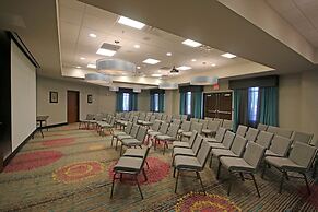 Holiday Inn Express & Suites Charlotte North by IHG