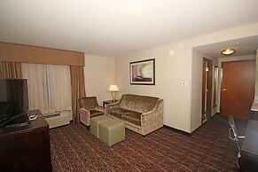 Holiday Inn Express & Suites Charlotte North by IHG