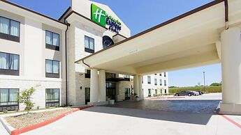 Holiday Inn Express & Suites Cuero by IHG