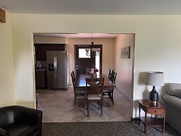 All Star Inn & Suites