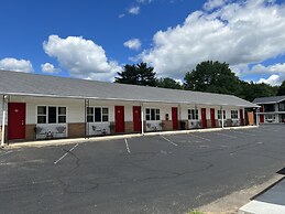 All Star Inn & Suites