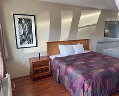 All Star Inn & Suites