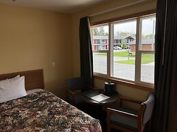 All Star Inn & Suites