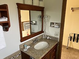 All Star Inn & Suites
