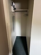 All Star Inn & Suites