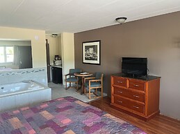 All Star Inn & Suites