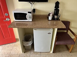 All Star Inn & Suites