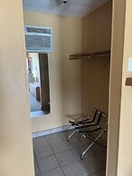All Star Inn & Suites