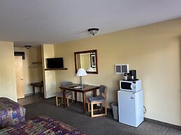 All Star Inn & Suites