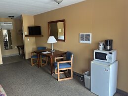 All Star Inn & Suites