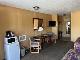 All Star Inn & Suites