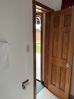 All Star Inn & Suites