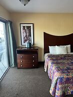 All Star Inn & Suites