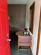 All Star Inn & Suites