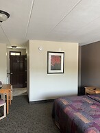 All Star Inn & Suites