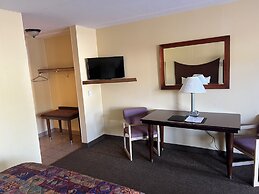 All Star Inn & Suites