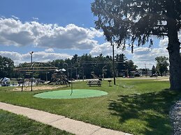 All Star Inn & Suites