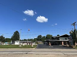 All Star Inn & Suites