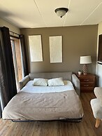 All Star Inn & Suites