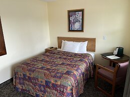 All Star Inn & Suites