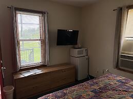 All Star Inn & Suites